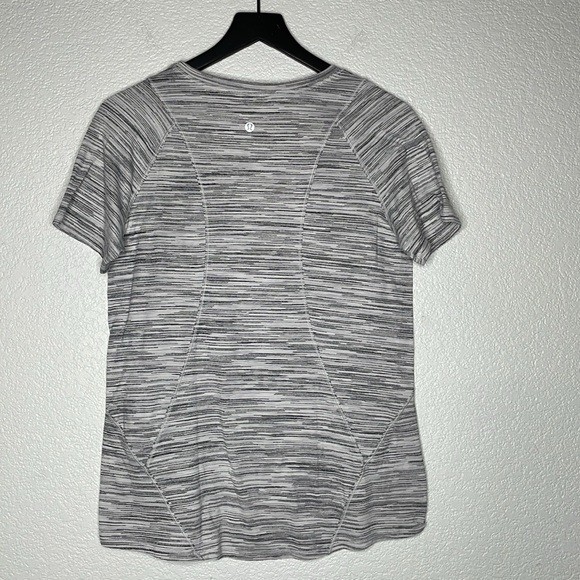 Lululemon Make Miles Count Space Dye Tee Size 6 - Picture 4 of 8